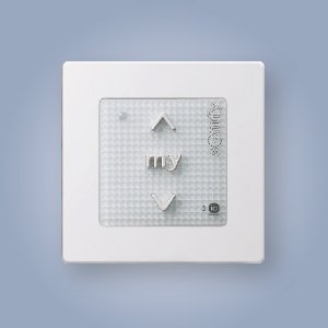 Smoove 1 io Pure Shine wall-mounted transmitter