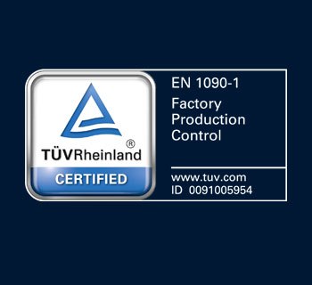 Logo de certification TÜV Rheinland sur fond bleu.